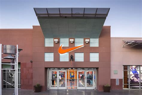 nike factory outlet las vegas.